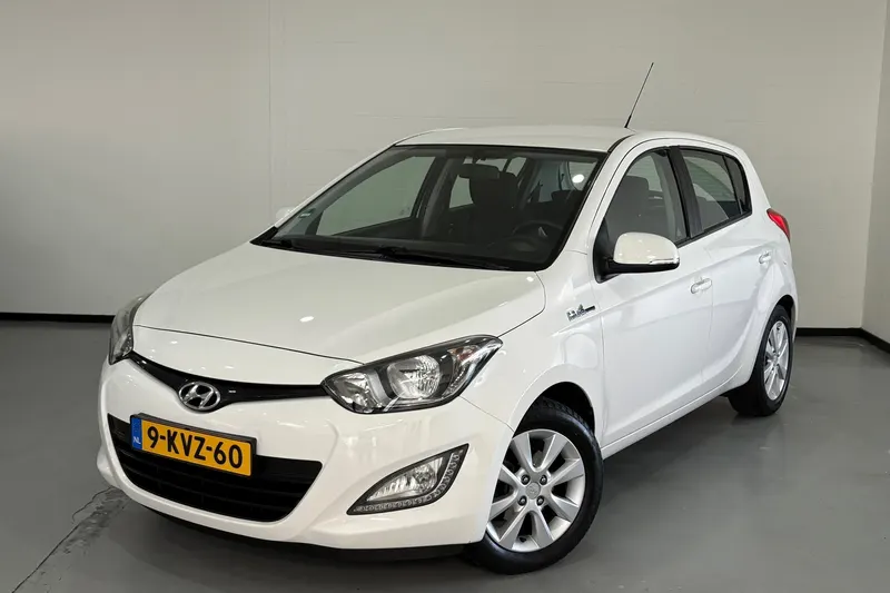 Hyundai i20 (2013)