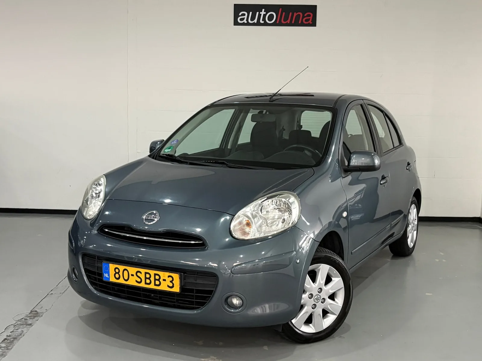 Nissan Micra (2011) — foto 1