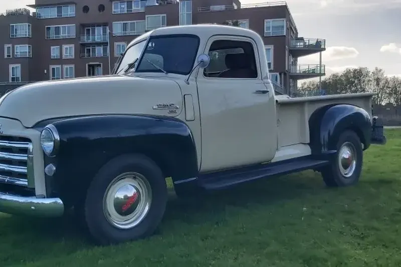 GMC 100 (1949)