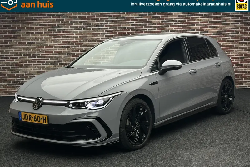 Volkswagen Golf (2023)