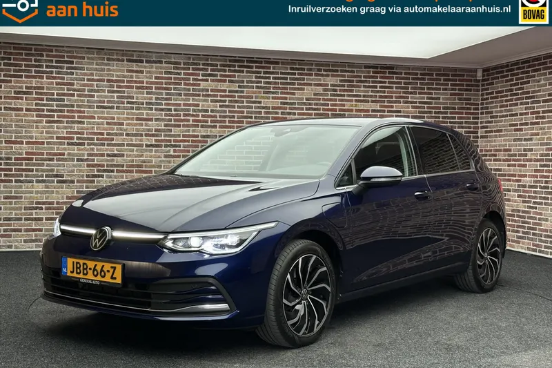 Volkswagen Golf (2022)
