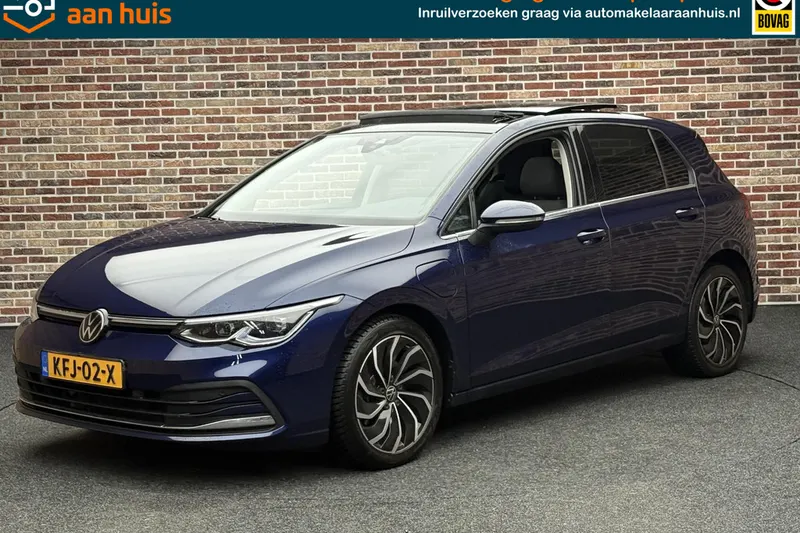 Volkswagen Golf (2023)