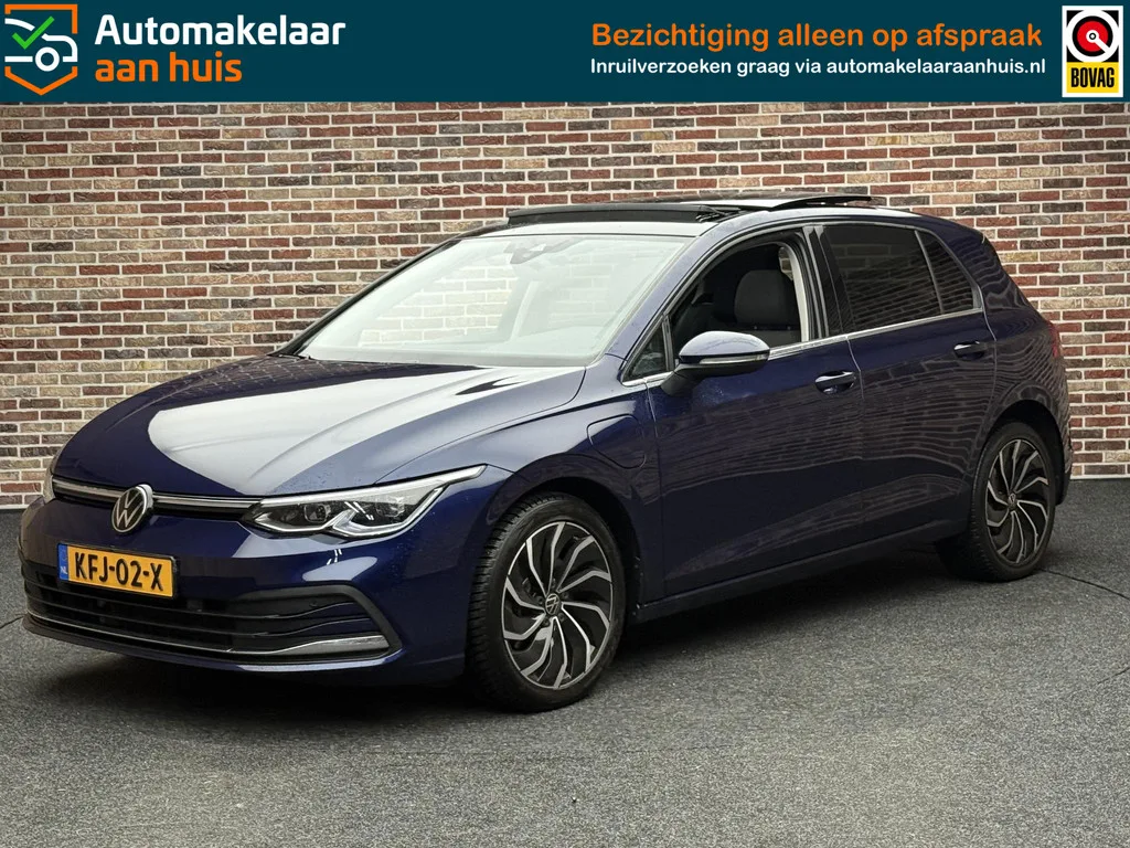 Volkswagen Golf (2023) — foto 1