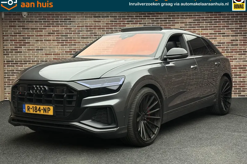 Audi SQ8 (2022)
