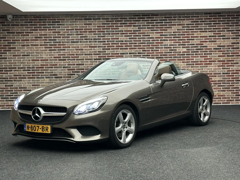 Mercedes-Benz SLC-Klasse (2017) — foto 1