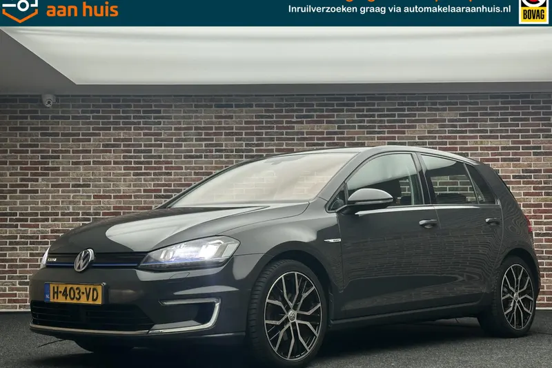 Volkswagen E-Golf (2016)
