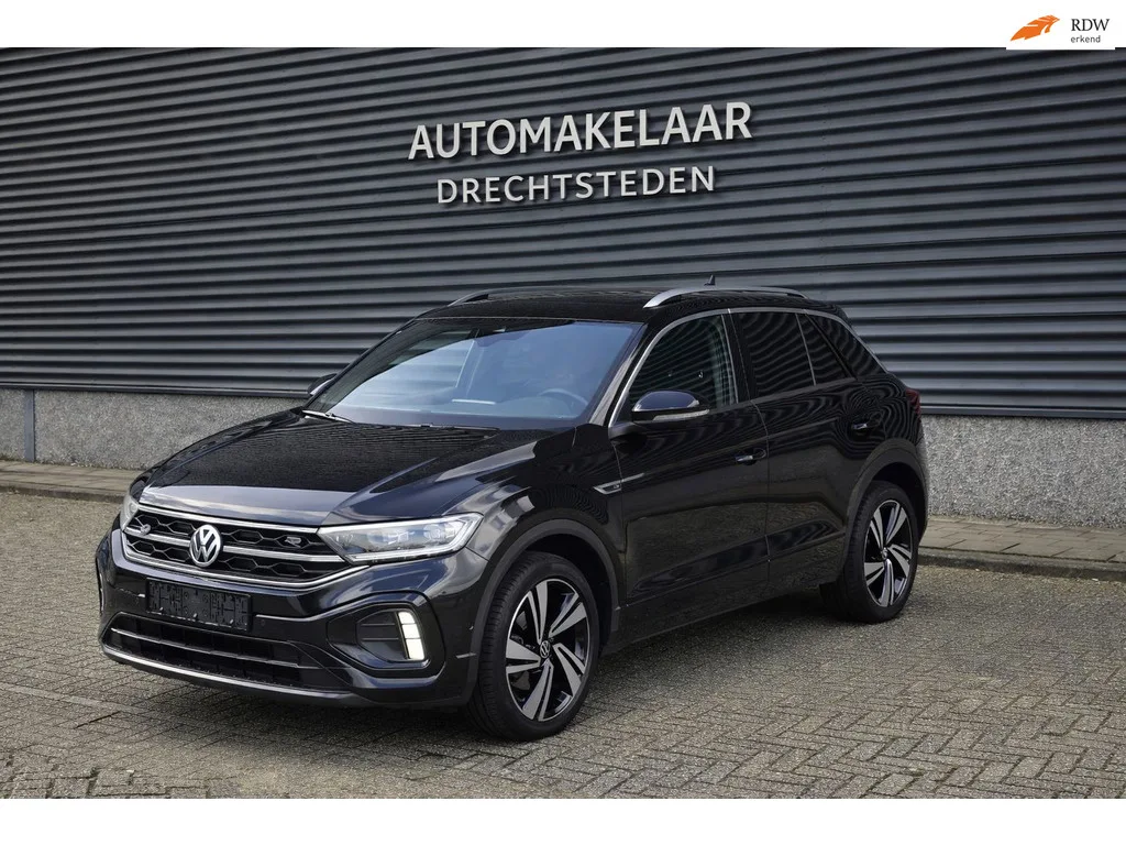 Volkswagen T-Roc (2022) — foto 1