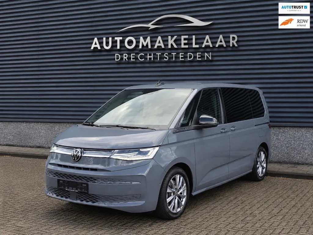 Volkswagen Multivan (2022) — foto 1