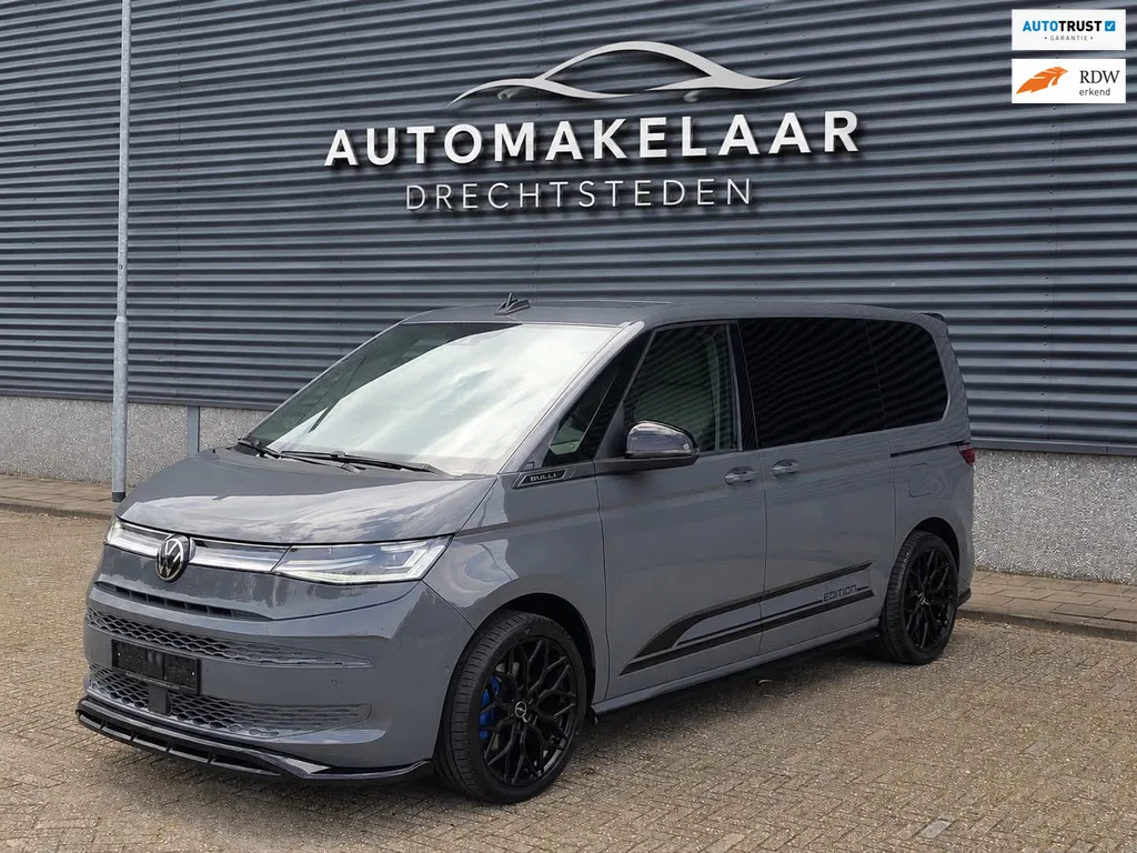 Volkswagen Multivan (2022) — foto 1
