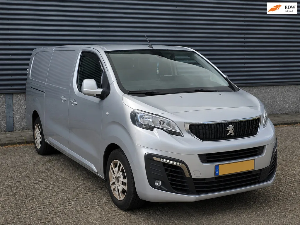 Peugeot Expert (2018) — foto 1