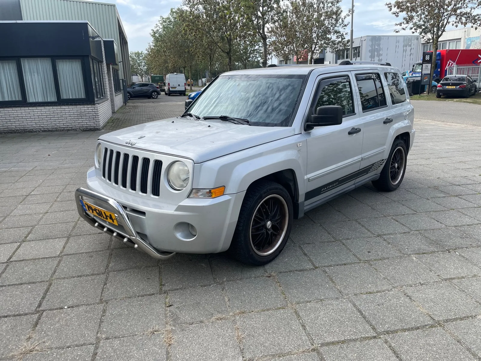Jeep Patriot (2008) — foto 1