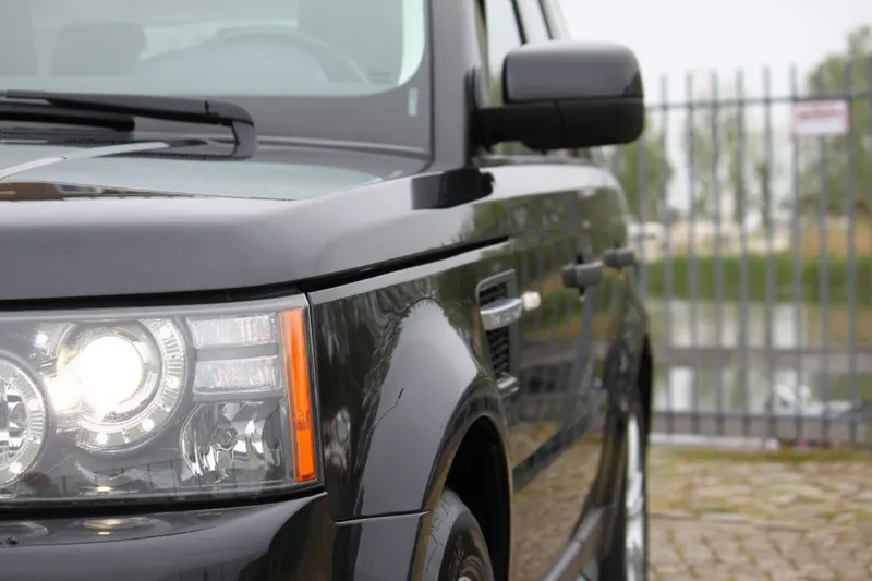 Land Rover Range Rover Sport (2011)