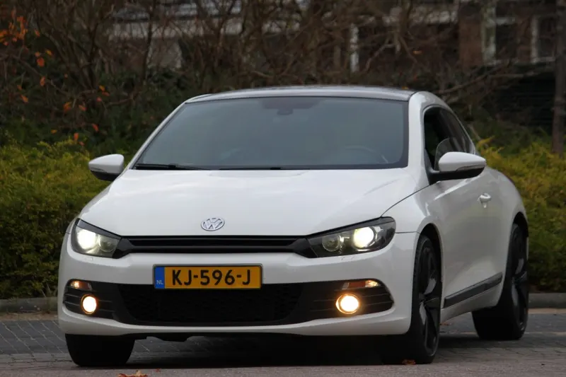 Volkswagen Scirocco (2010)