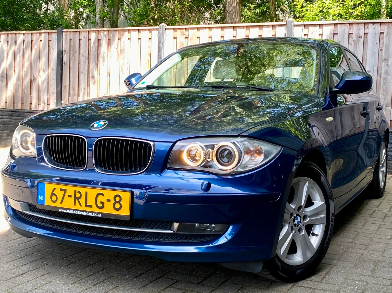 BMW 1-Serie (2011) — foto 1