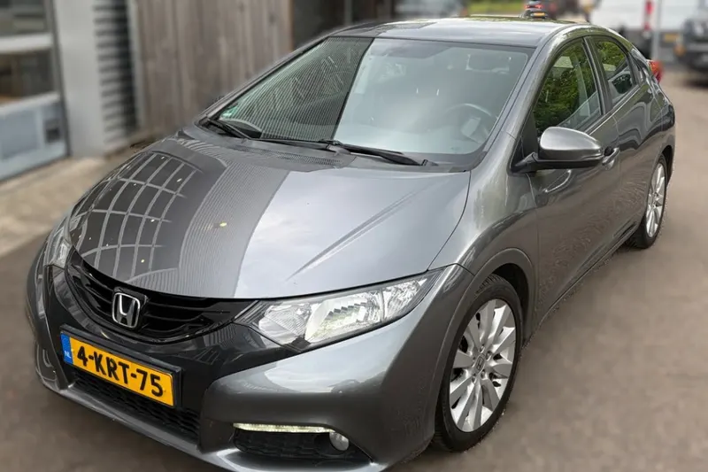 Honda Civic (2013)