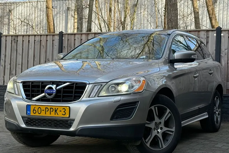 Volvo XC60 (2011)