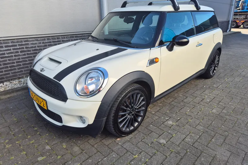 MINI Clubman (2011)