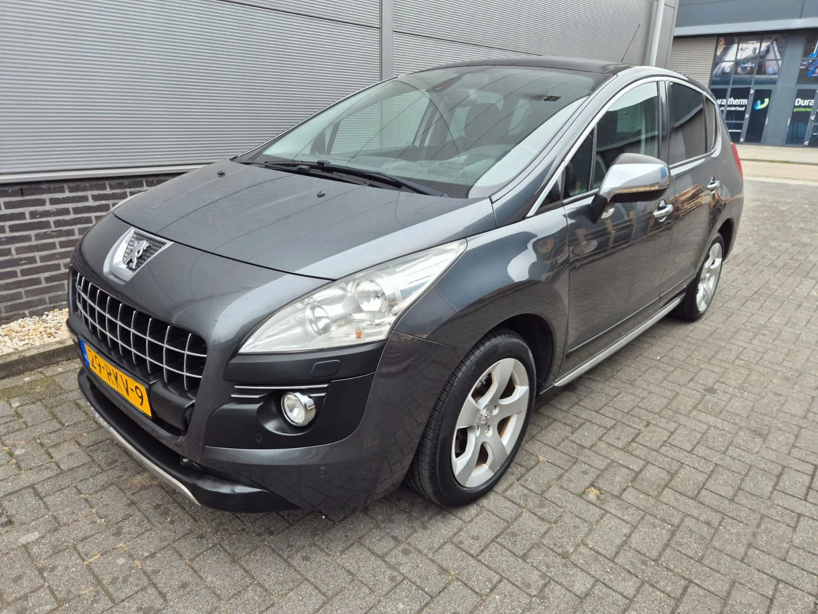 Peugeot 3008 (2011) — foto 1