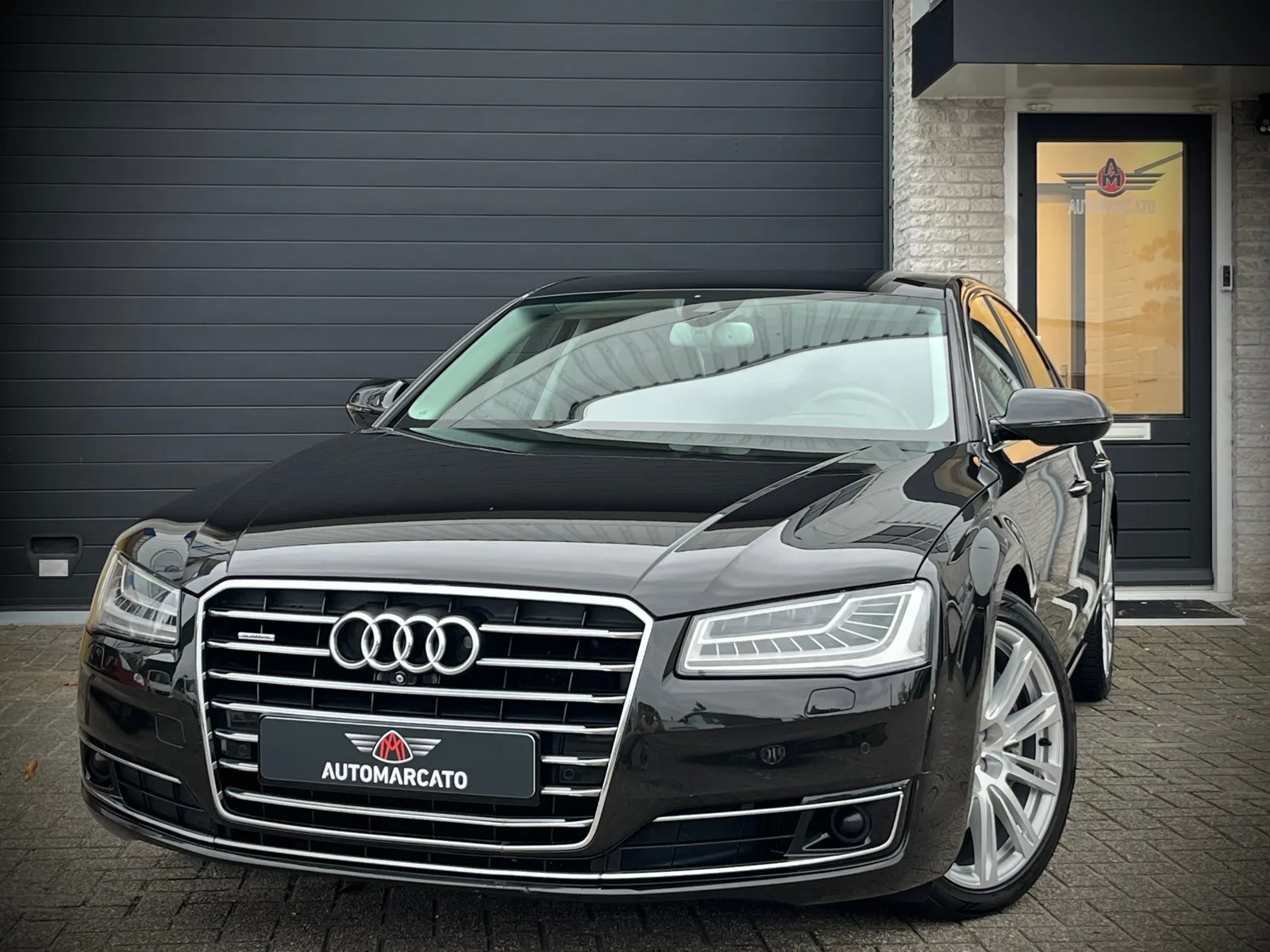 Audi A8 (2014) — foto 1
