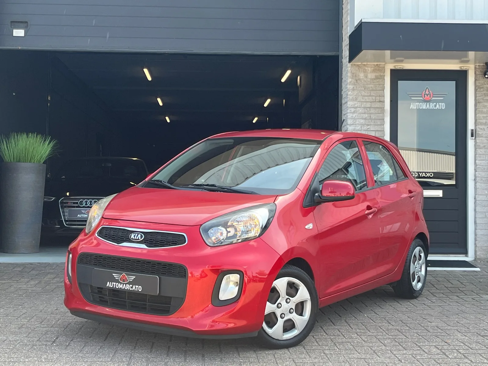 Kia Picanto (2016) — foto 1