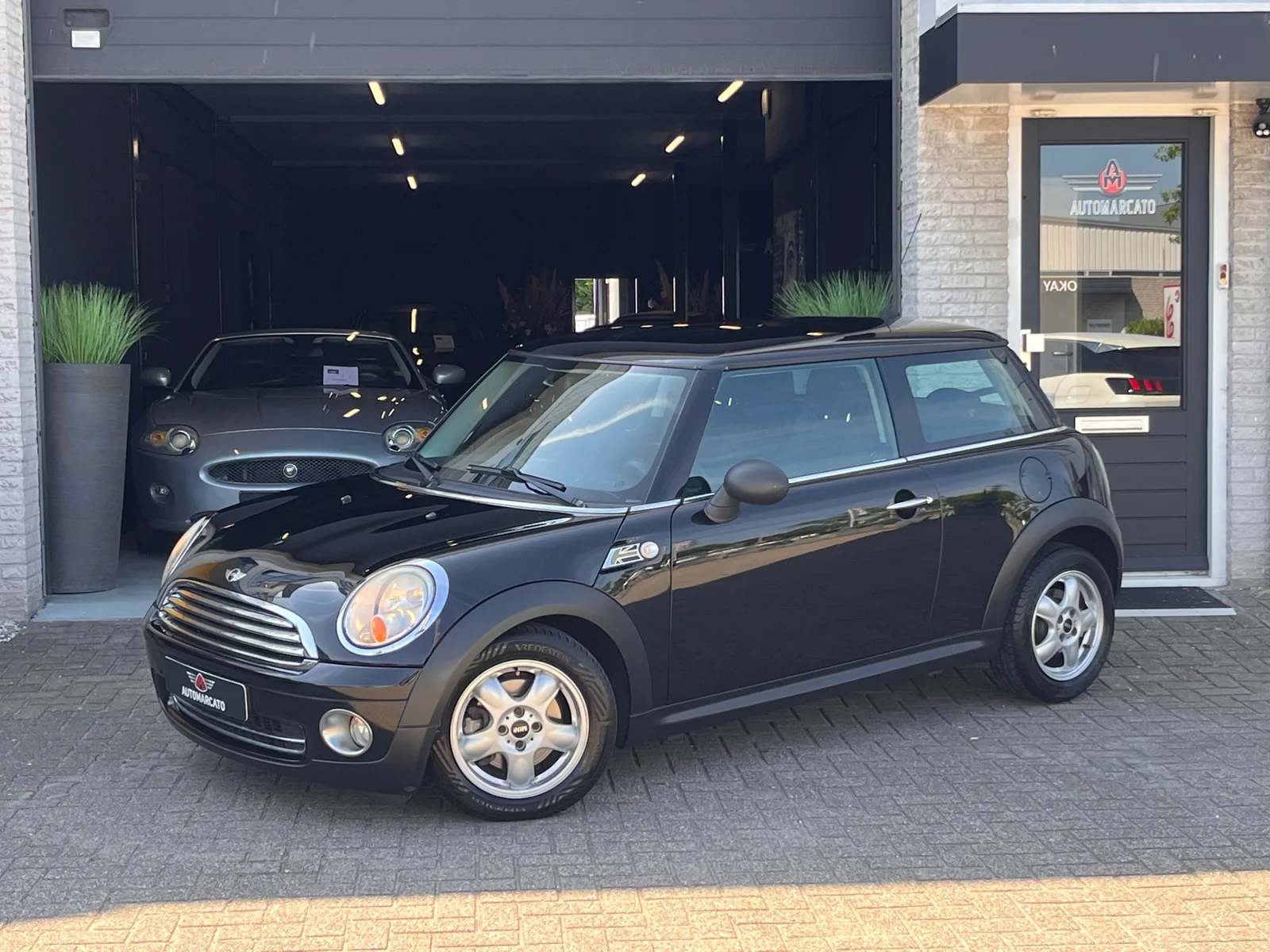 MINI One (2009) — foto 1