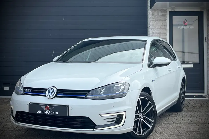 Volkswagen Golf (2016)