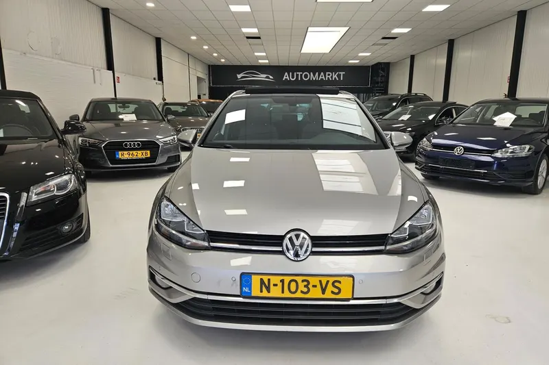 Volkswagen Golf (2019)