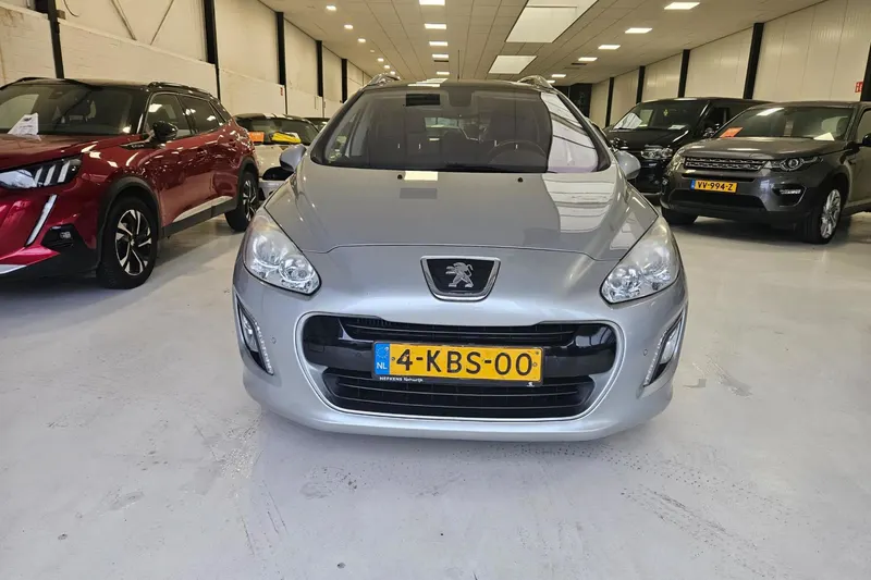 Peugeot 308 (2013)