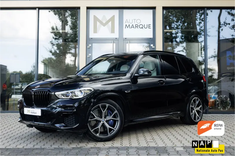 BMW X5 (2022)