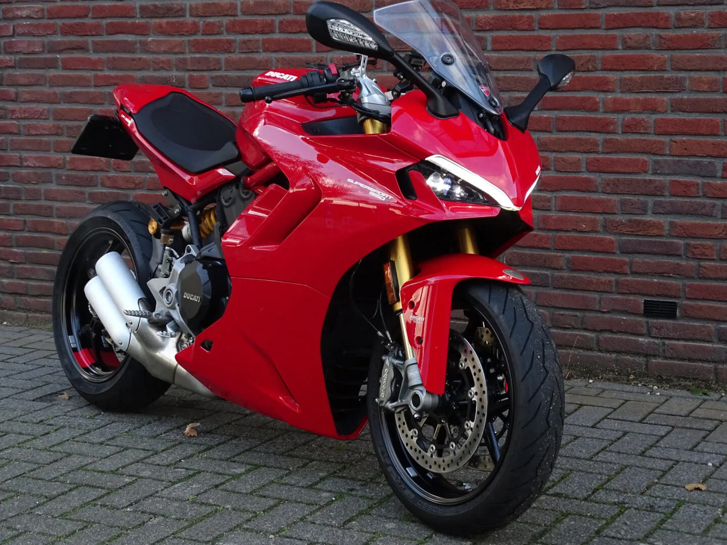 Ducati Supersport S (2024) — foto 1