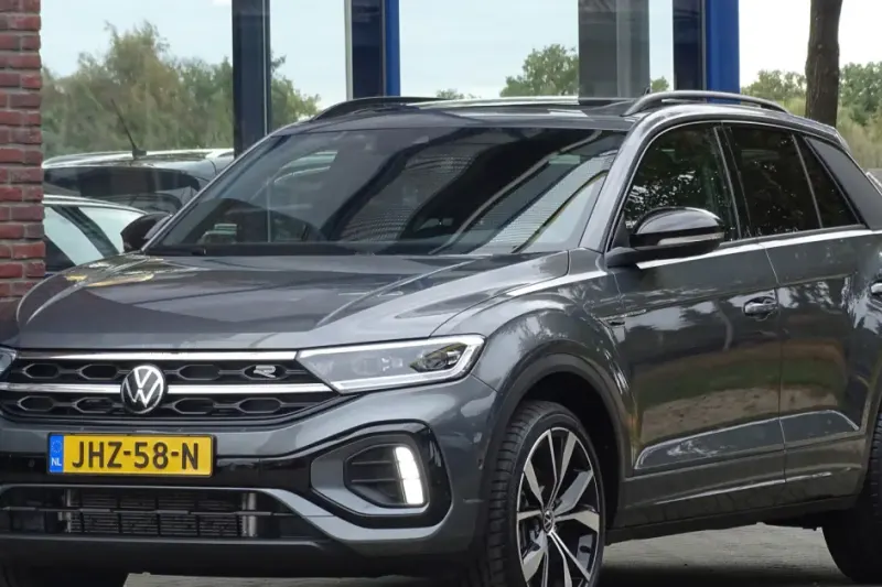 Volkswagen T-Roc (2025)