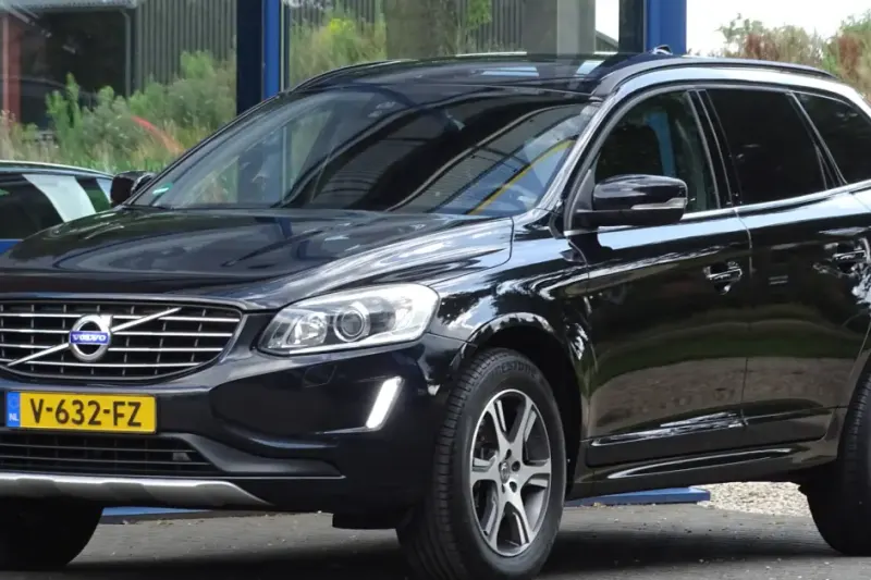 Volvo XC60 (2015)