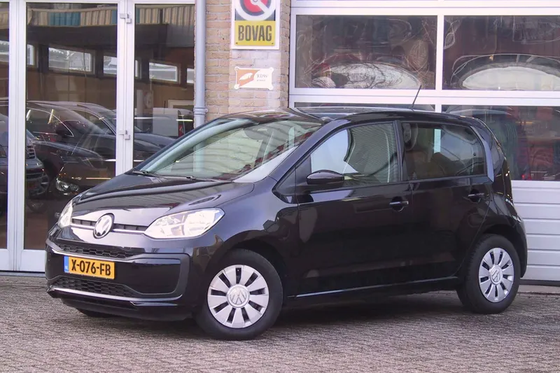 Volkswagen Up! (2023)