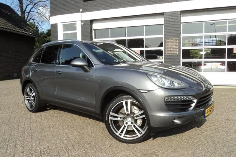 Porsche Cayenne (2010)