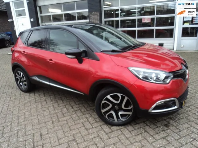 Renault Captur (2017) — foto 1
