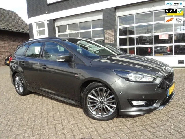 Ford Focus (2017) — foto 1