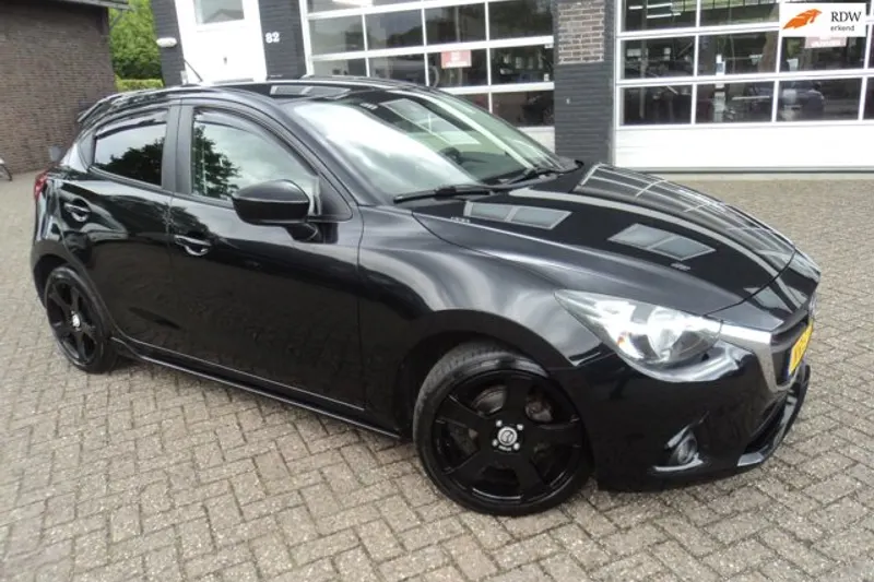 Mazda 2 (2015)