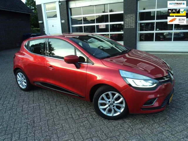 Renault Clio (2016) — foto 1