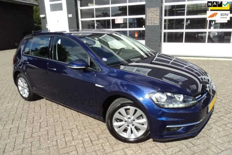 Volkswagen Golf (2020)