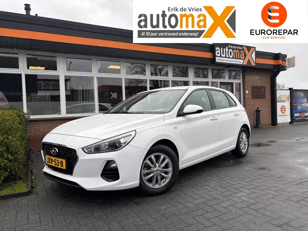 Hyundai i30 (2018) — foto 1