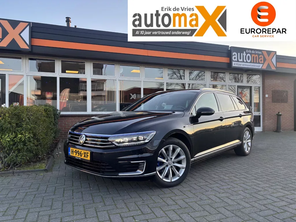 Volkswagen Passat (2016) — foto 1