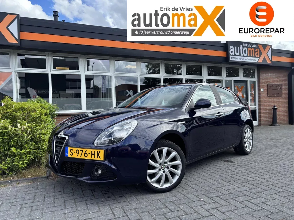 Alfa Romeo Giulietta (2011) — foto 1