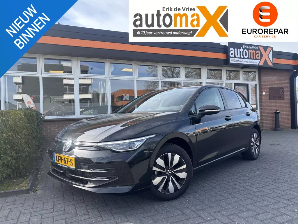 Volkswagen Golf (2025) — foto 1
