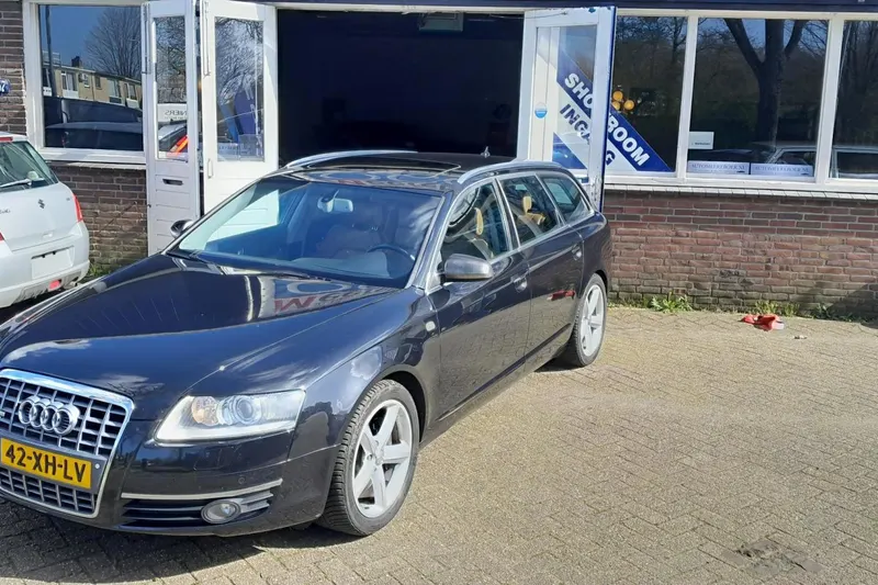 Audi A6 (2005)