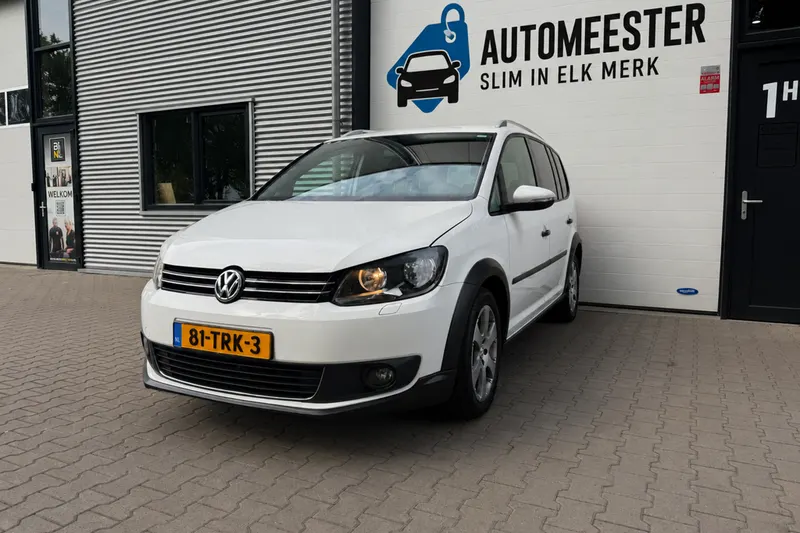 Volkswagen Touran (2011)