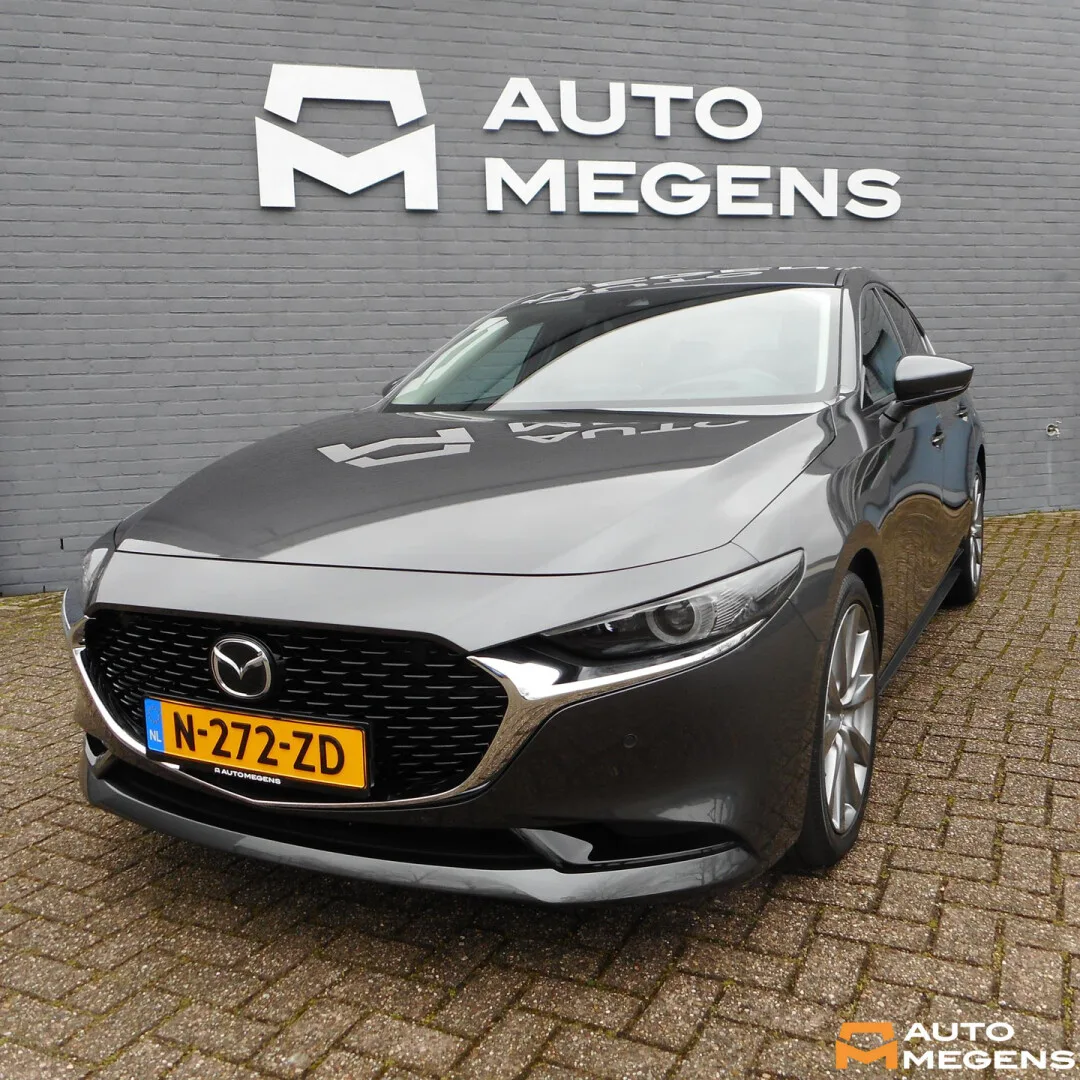 Mazda 3 (2020) — foto 1