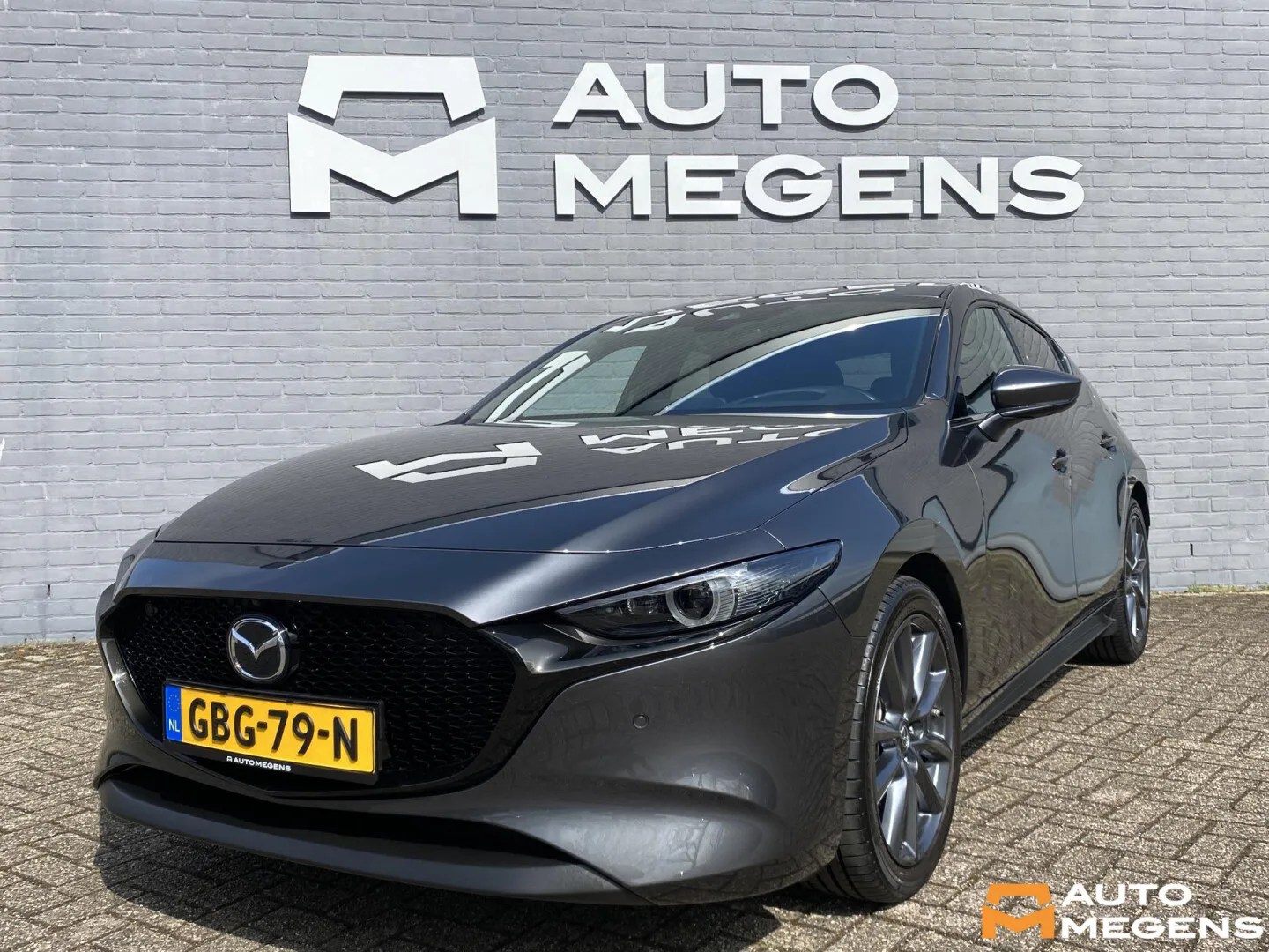 Mazda 3 (2022) — foto 1