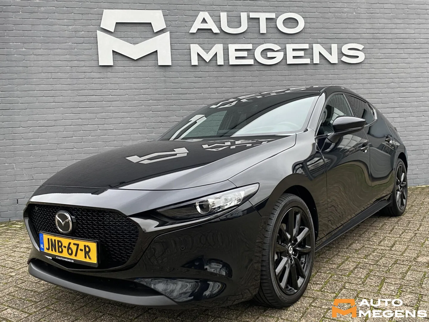 Mazda 3 (2025) — foto 1