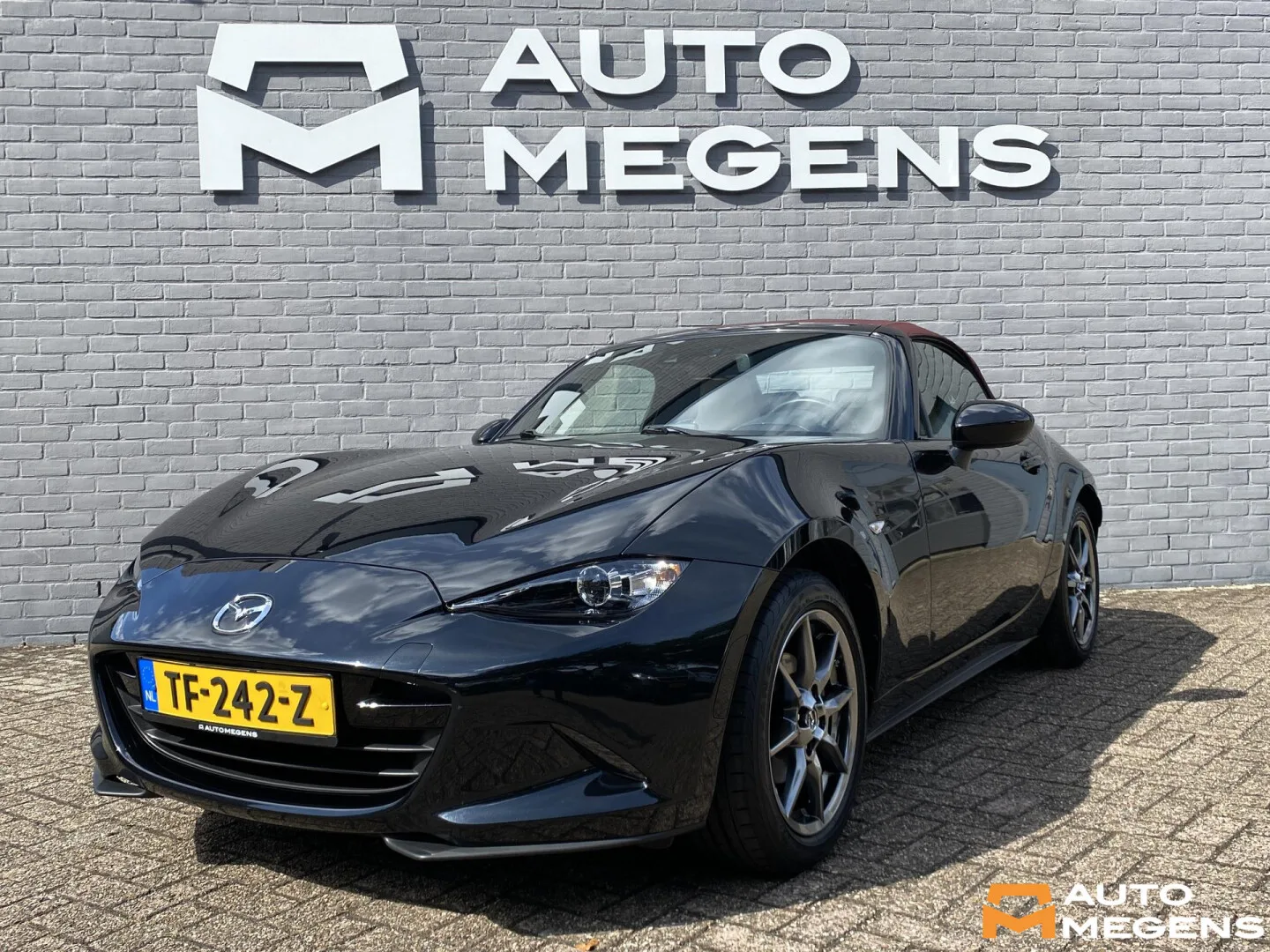 Mazda MX-5 (2018) — foto 1