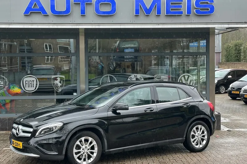 Mercedes-Benz GLA (2017)